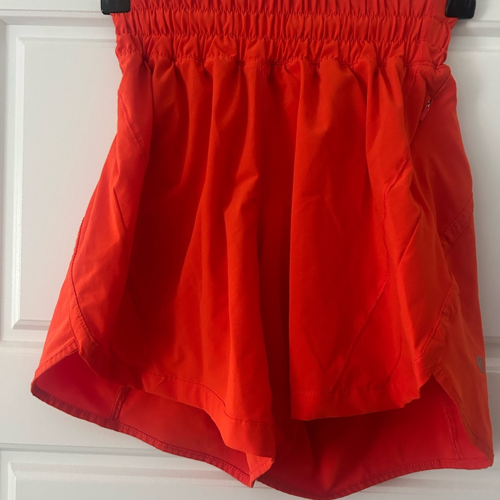 lululemon athletica track that high rise shorts NWOT